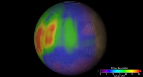 Οι υψηλότερες συγκεντρώσεις ατμοσφαιρικού μεθανίου (κόκκινο) καταγράφονται στους «τροπικούς» του Άρη (Φωτογραφία: NASA)