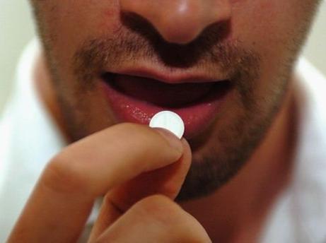 Στο προσεχές μέλλον, τα χάπια ίσως γίνουν υπερηχητικά -εικόνα αρχείου (Φωτογραφία: Associated Press)