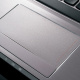 Μεγάλο touchpad και άνετο πληκτρολόγιο με πλήκτρα τύπου ‘islandΆ και πλήρες αριθμητικό σετ.