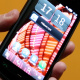 Η οθόνη AMOLED διαθέτει εξαιρετική χρωματική απόδοση, περιορισμένη όμως ανάλυση